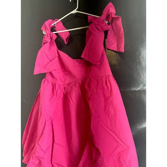 Forever 21 Plus Hibiscus Pink Bubble Hem Bow Shoulder Mini Dress 0X NWT - Picture 4 of 6